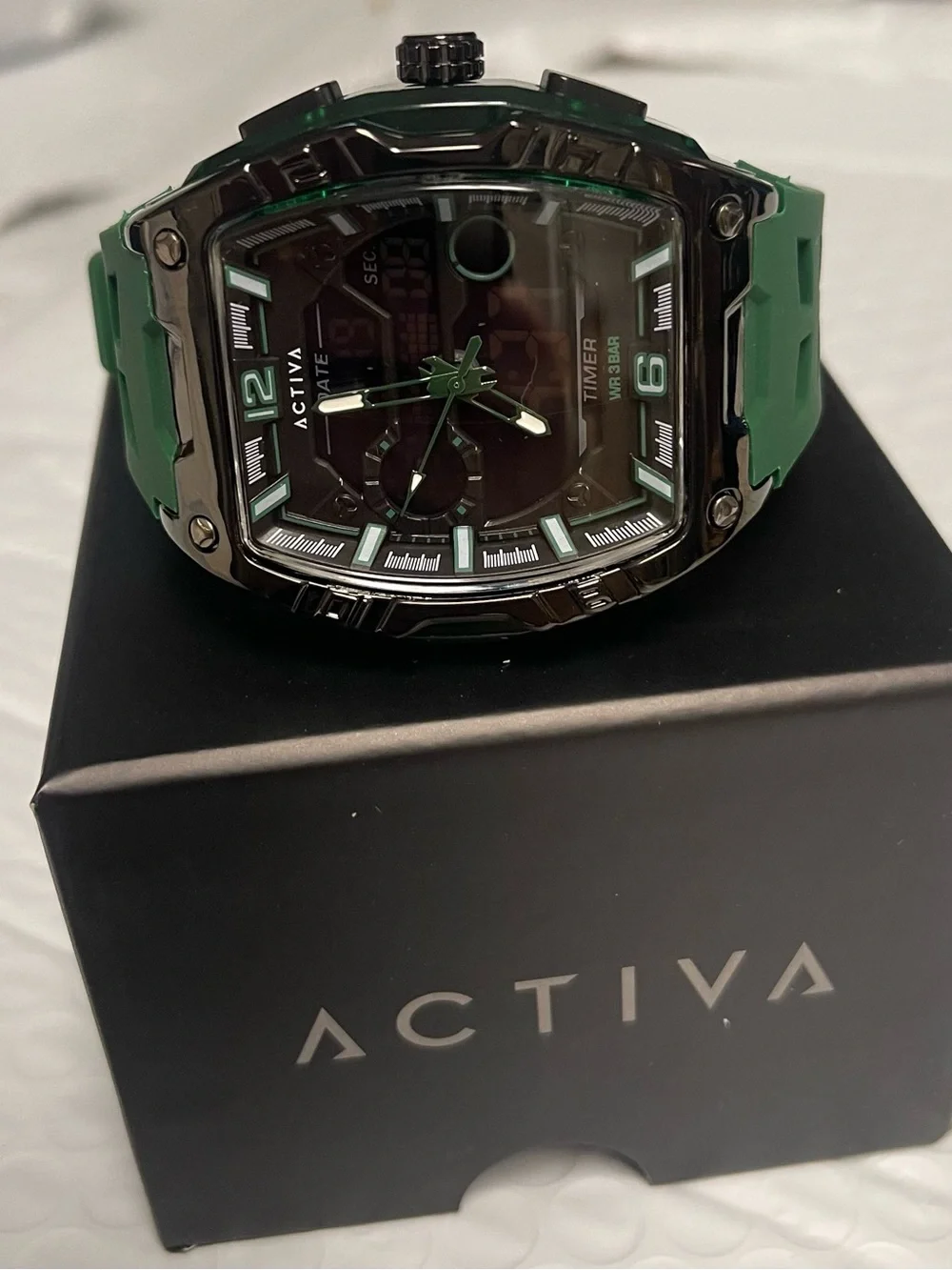 Actival Venzis X Invicta Analog Digital Men's Watch - 50mm. Army Green new